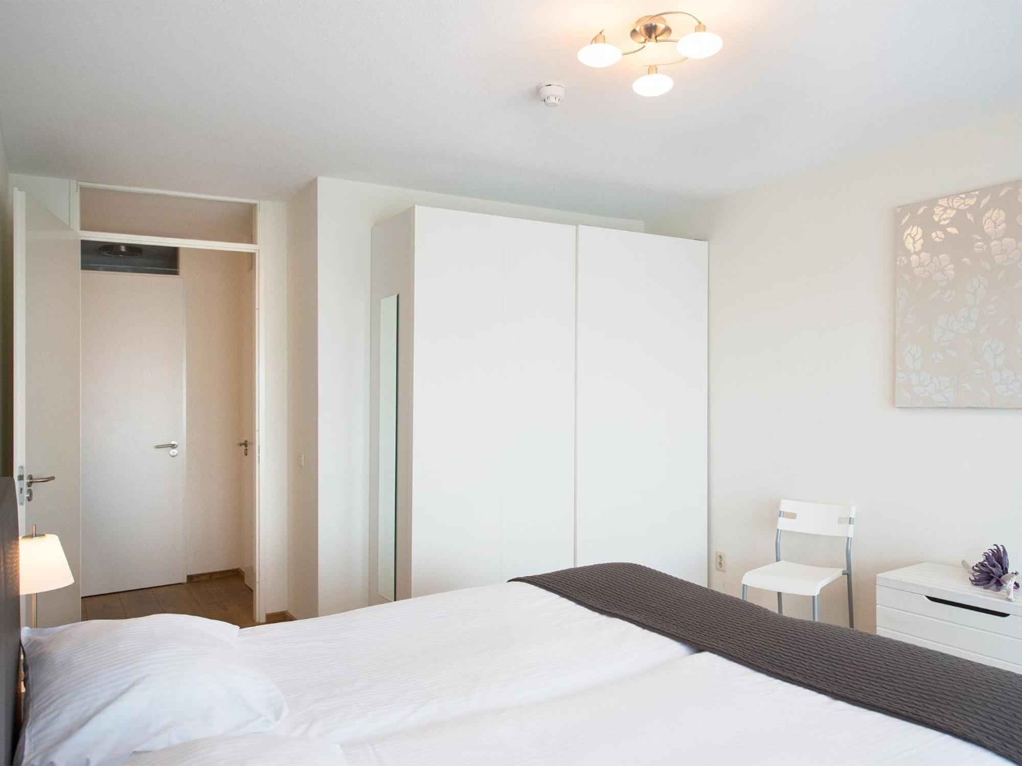 Luxury In The Harbor Of Scheveningen *